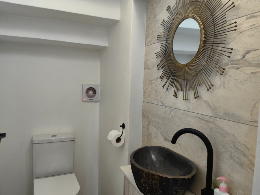 5 Bedroom Property for Sale in La Camargue Private Country Estate North West